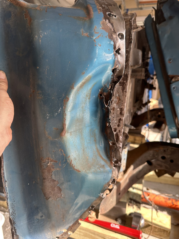 0CD19C1A-F415-400D-A267-D9D1B311B3B1