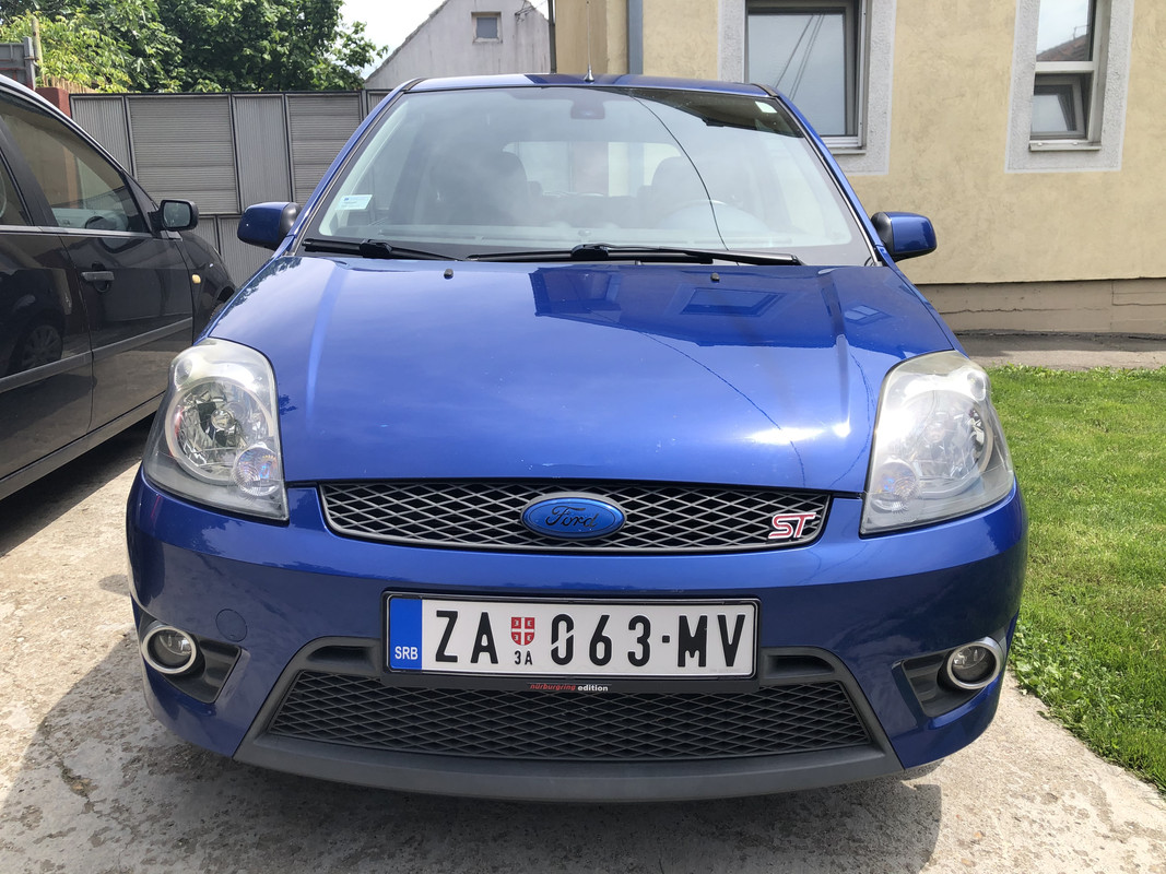 30D93FB6-0526-41C4-87F2-F3E9F2F99497