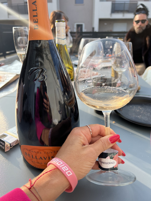 B3D782C6-40AB-45D6-8305-76FAA493FD8C