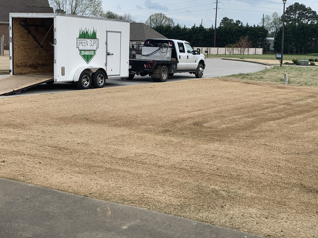 36B8BF61-C57D-43EA-AE28-278A2343A921