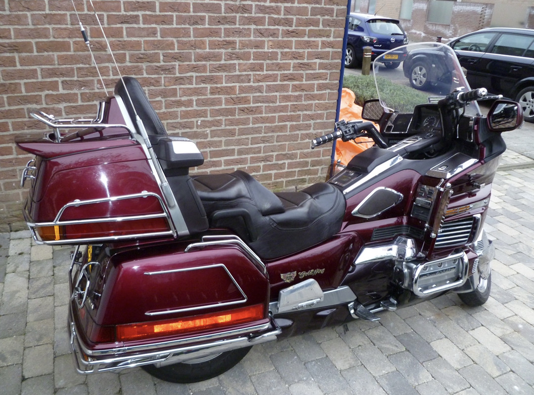 CDB2DE43-8A18-4589-A076-CE148786B5EB