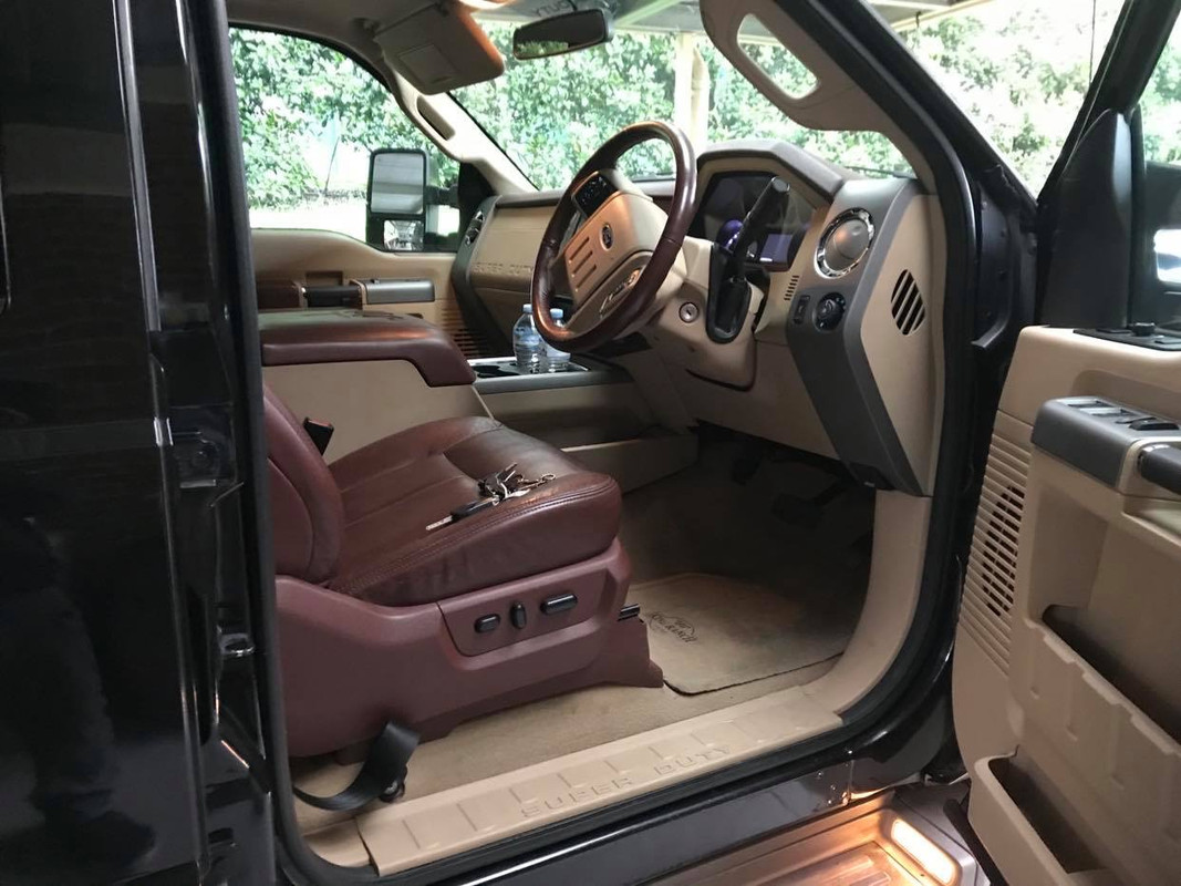 74253F95-BB0D-4BE7-B4E6-ED94753F9918