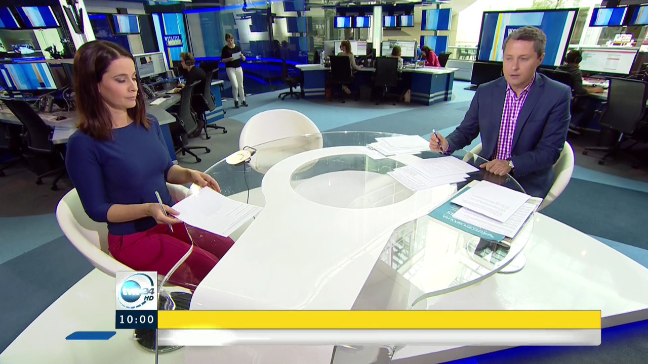 TVN_24_HD-11072015-0958.mts (0_01_30) 003614