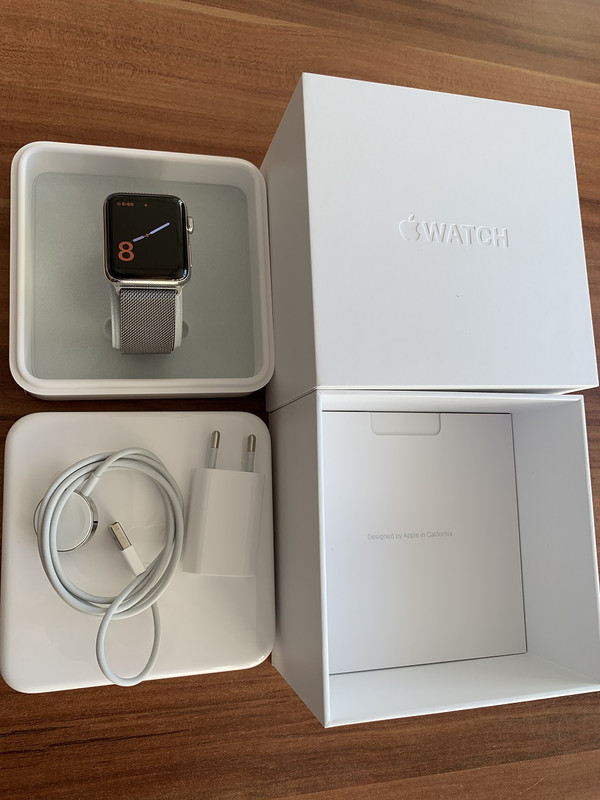 Prodám Apple Watch 2 Nerez ocel leštěná_Milánský pásek nerez • iPhone.cz -  fórum