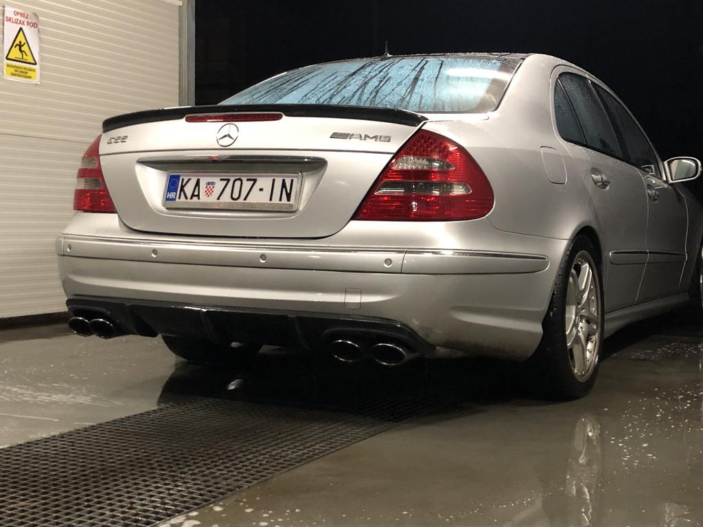 F44D1304-1A01-45F7-B48F-27BA1E2B260E