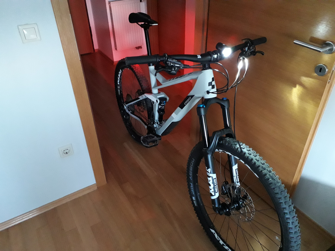 Cube Stereo 140 HPC (03)