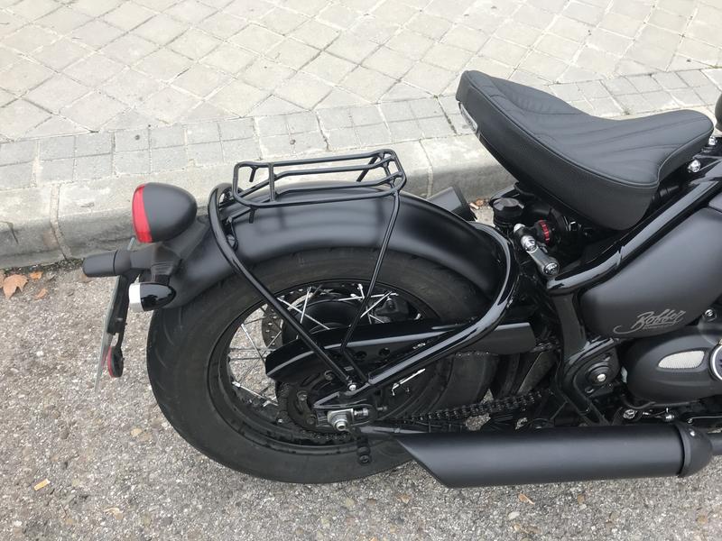 triumph bobber luggage rack