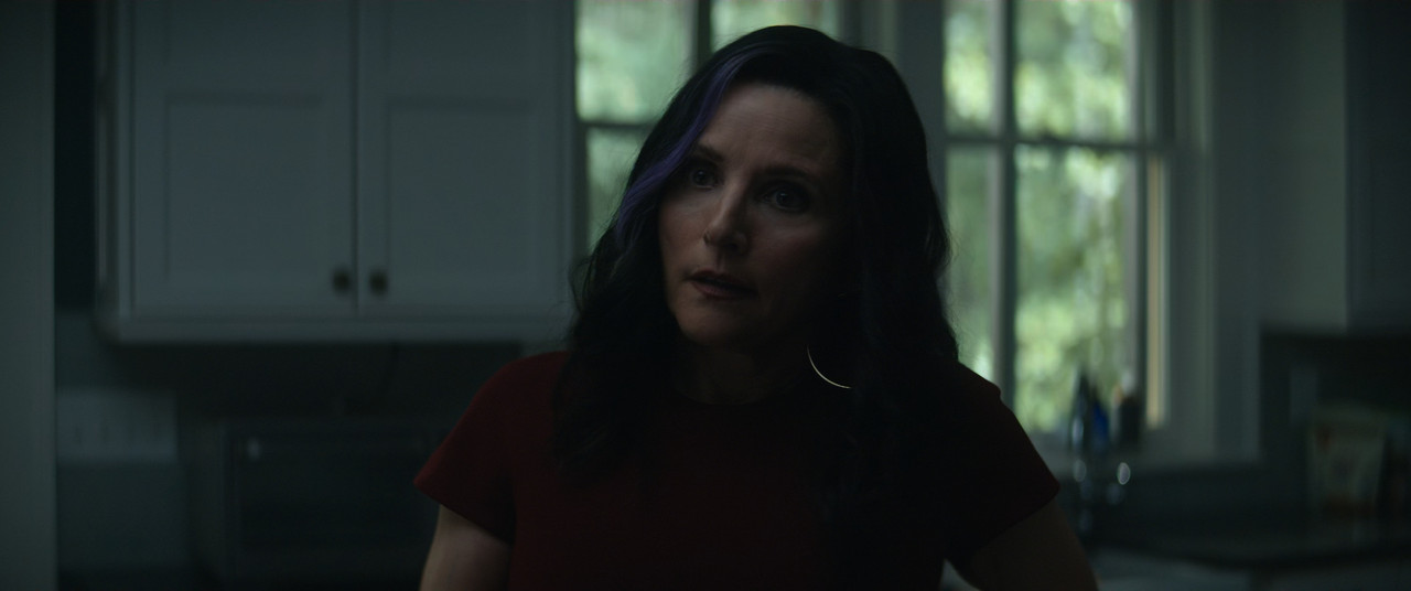 Black Panther - Wakanda Forever (2022)-01_43_40-149141