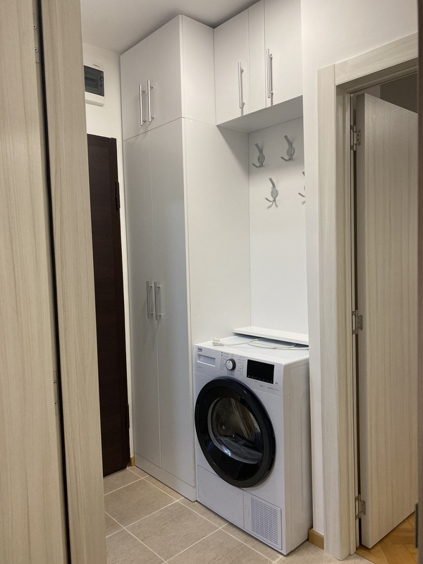 B9C16E8A-A945-4D9A-914A-AAF1B89437DF