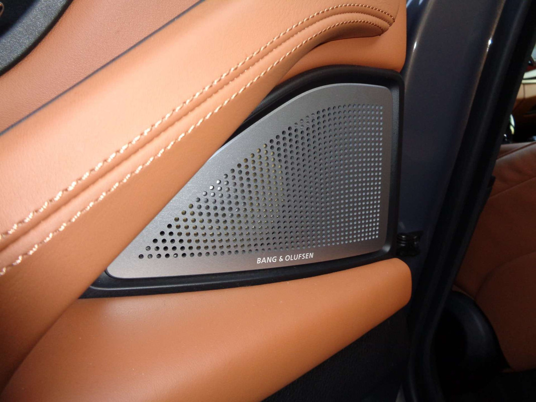 F2C308A4-7C14-438A-BD97-9E9014C1E9B0