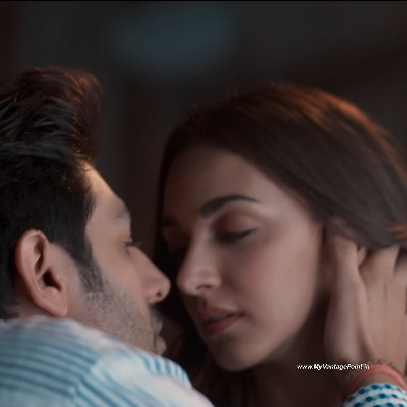 12-Kiara-Advani-Hot-in-Satyaprem-Ki-Katha-2023-with-Kartik-Aryan-My-Vantage-Point