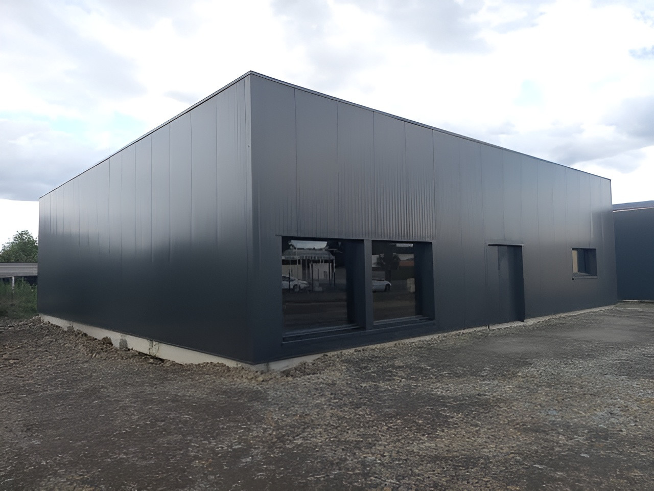 Nouvelle usine métallique