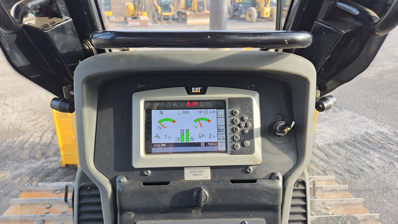 Vehicle thumbnail 105