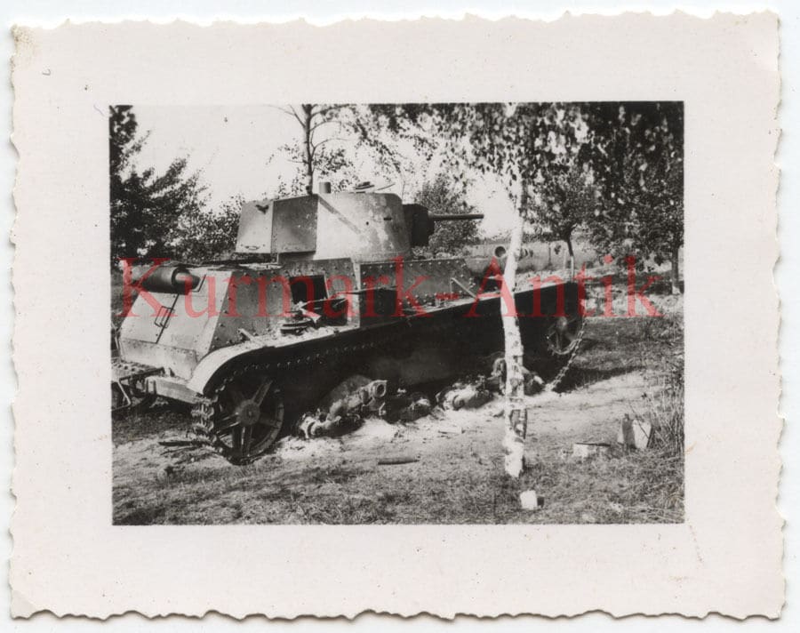 Foto Wehrmacht Polen Feldzug Beute Panzer 7TP
