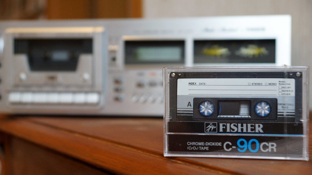 [Bild: Fisher-C90.jpg]