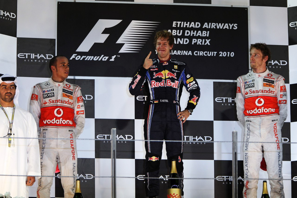 2010 абу-д подиум