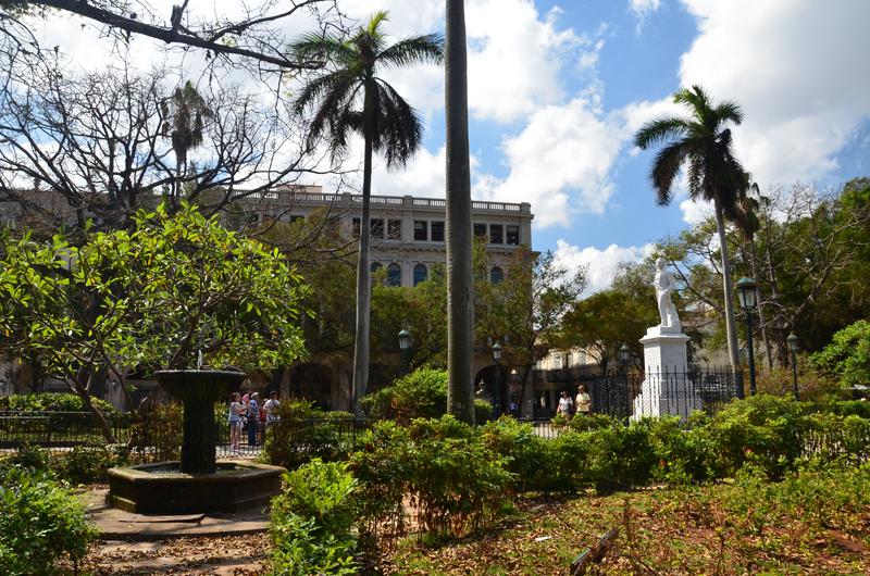 LA HABANA-16-9-2017 - CUBA Y SUS PUEBLOS-1997/2017 (98)