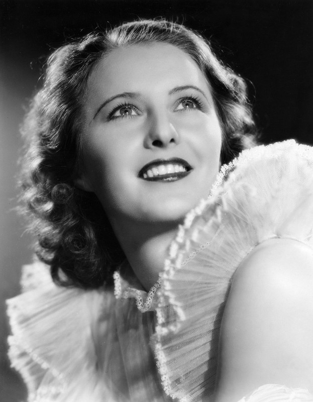 barbara_stanwyck_d56