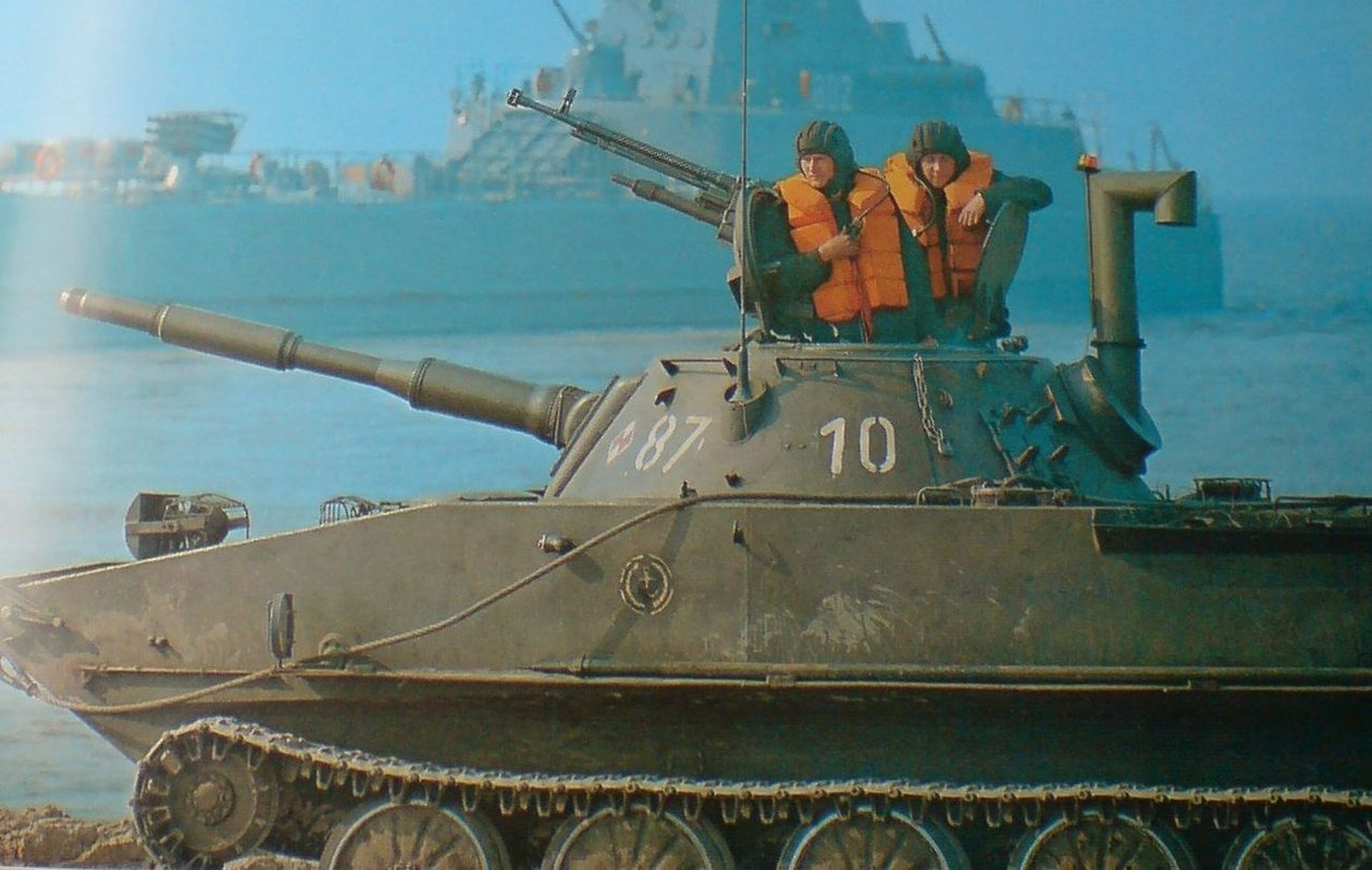 PT-76-POlska.jpg