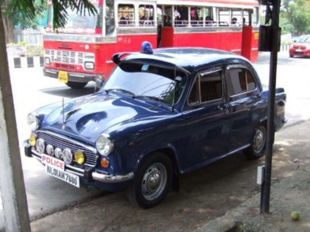 Hindustan-Ambassador (1990-2003)