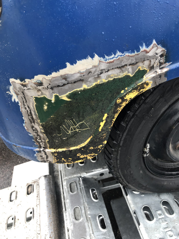 D785542B-ADA1-498D-A86F-6D121063265A