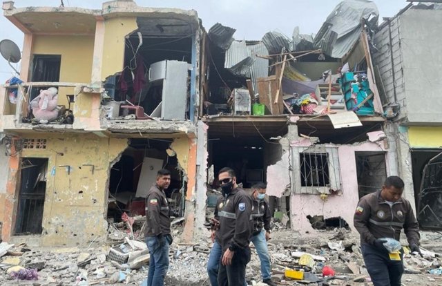 Atentado terorista en Guayaquil Atentado terorista en Guayaqui