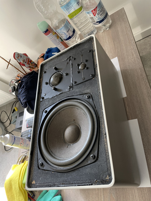 48DF1BB2-E435-418F-B149-BD1E3FC328DF