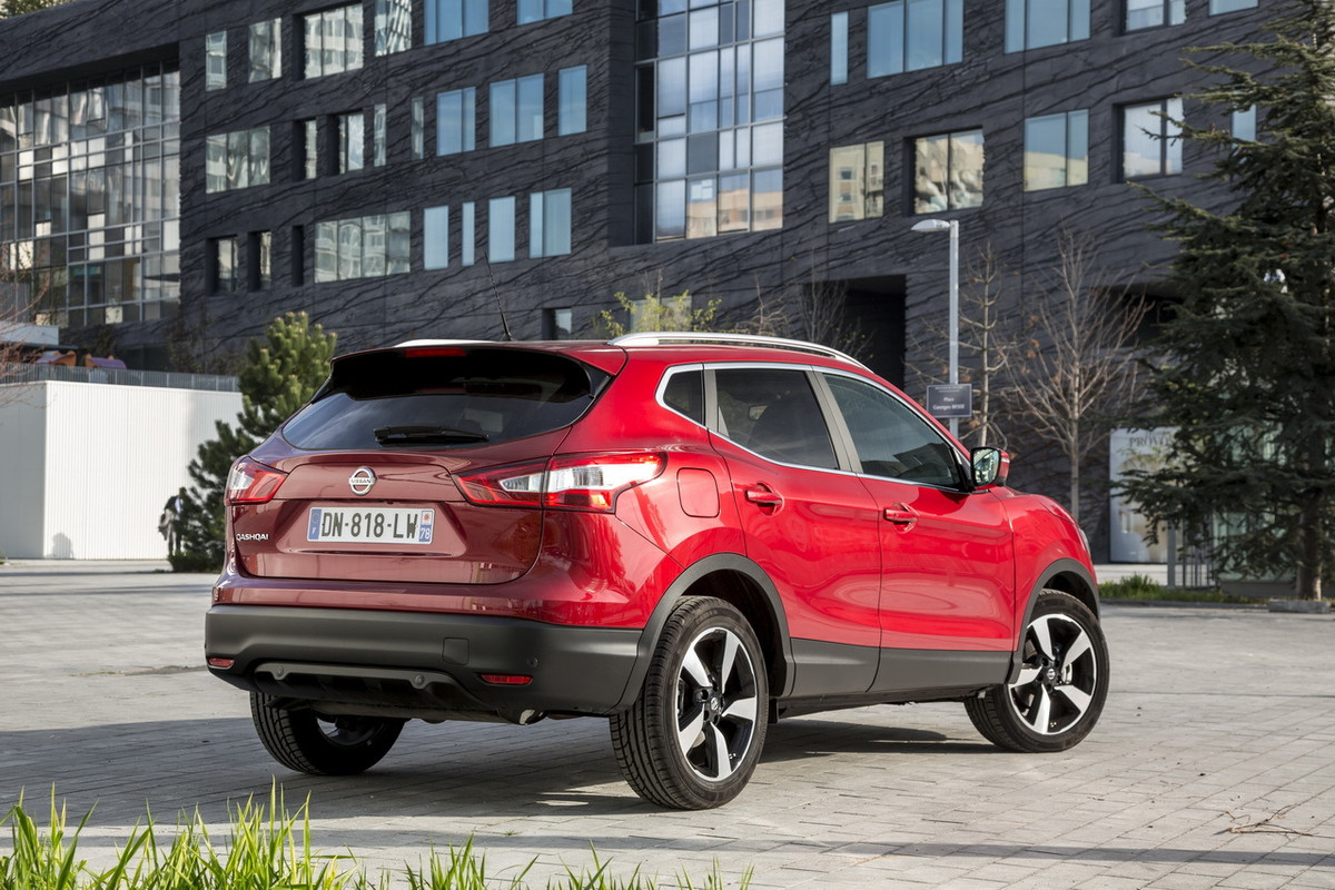 nissan-qashqai-2015-04