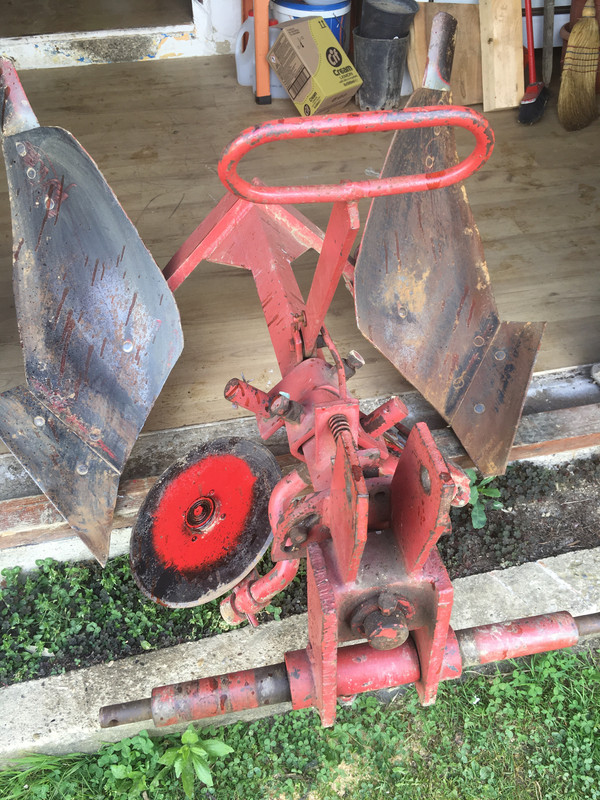 0DA19025-8D1C-4B79-B441-2AC9644181BE