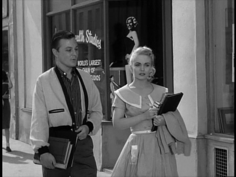 vlcsnap-2024-12-11-16h01m05s703