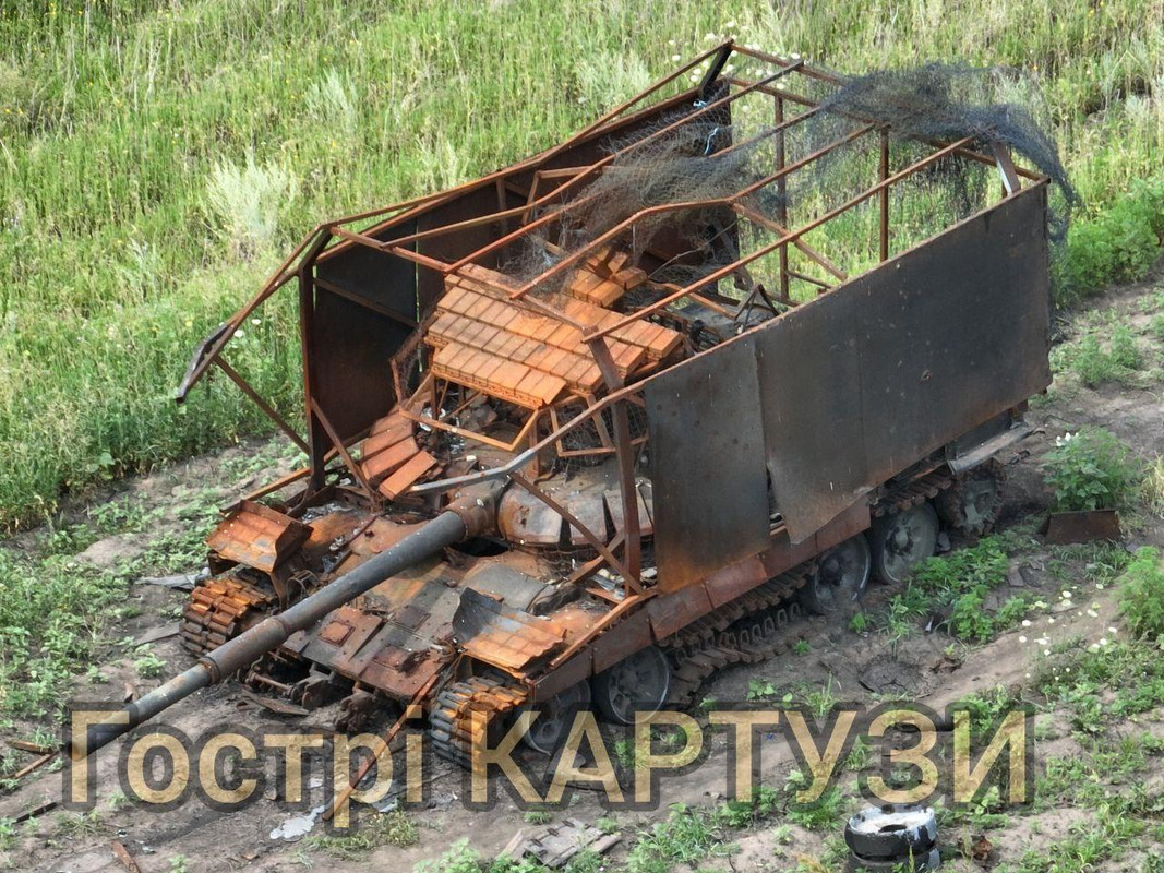1015 T-72B3 Obr. 2016 destr 16 07 24