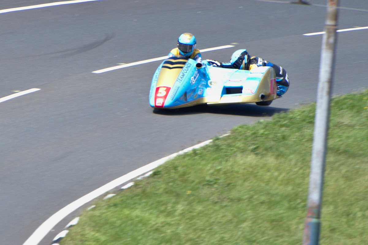 Vmax Tour 2019 au TT à l'île de Man R-DSC9517