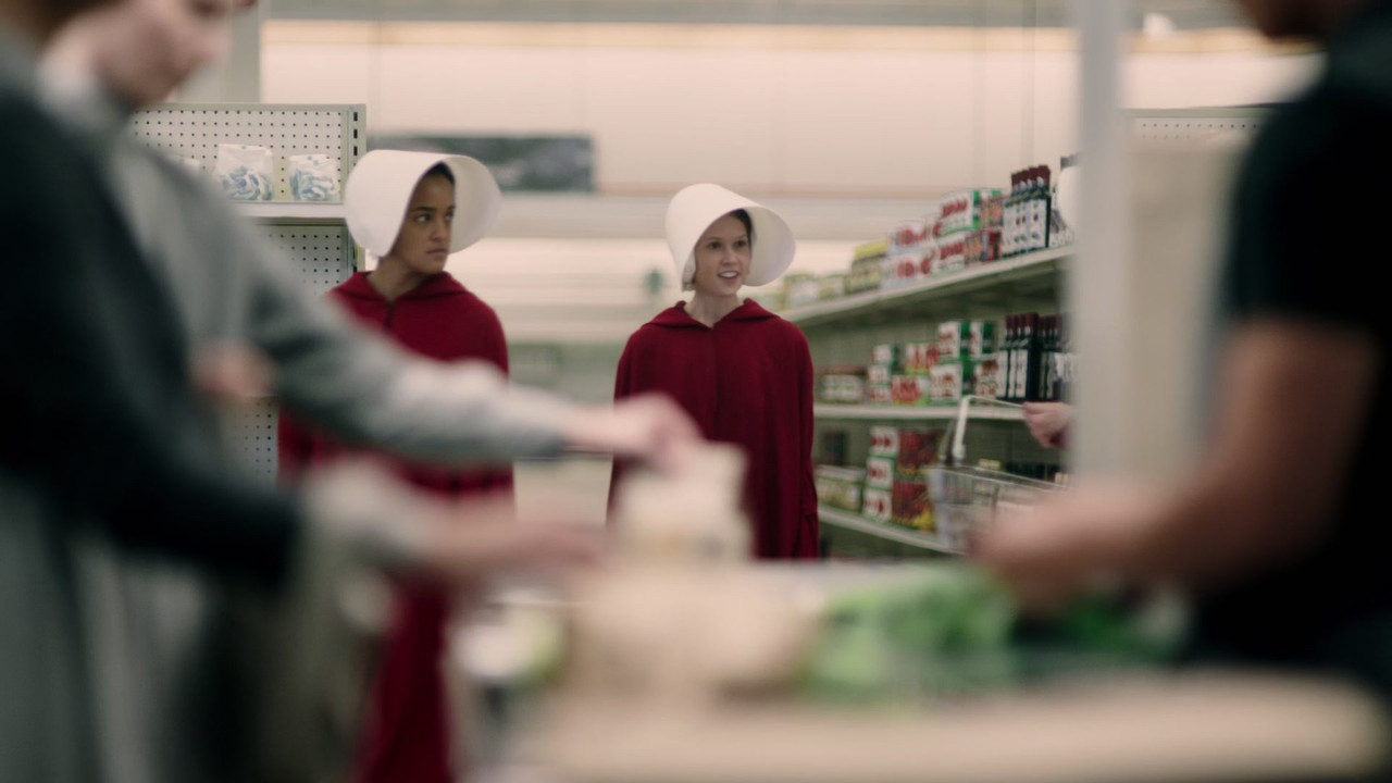 The Handmaid's Tale (2017) - S01E01 - Offred (1080p BluRay x265 