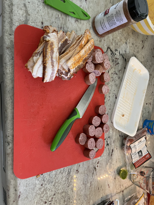 F4FD8C13-B3D0-48BC-A98F-F9957F2D9B07