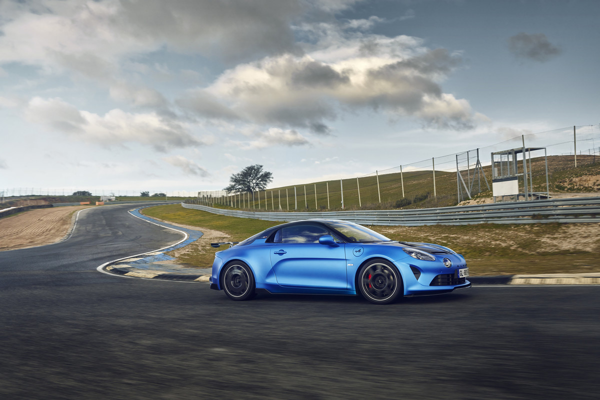 ALPINE_A110R_DYNAMICS_19