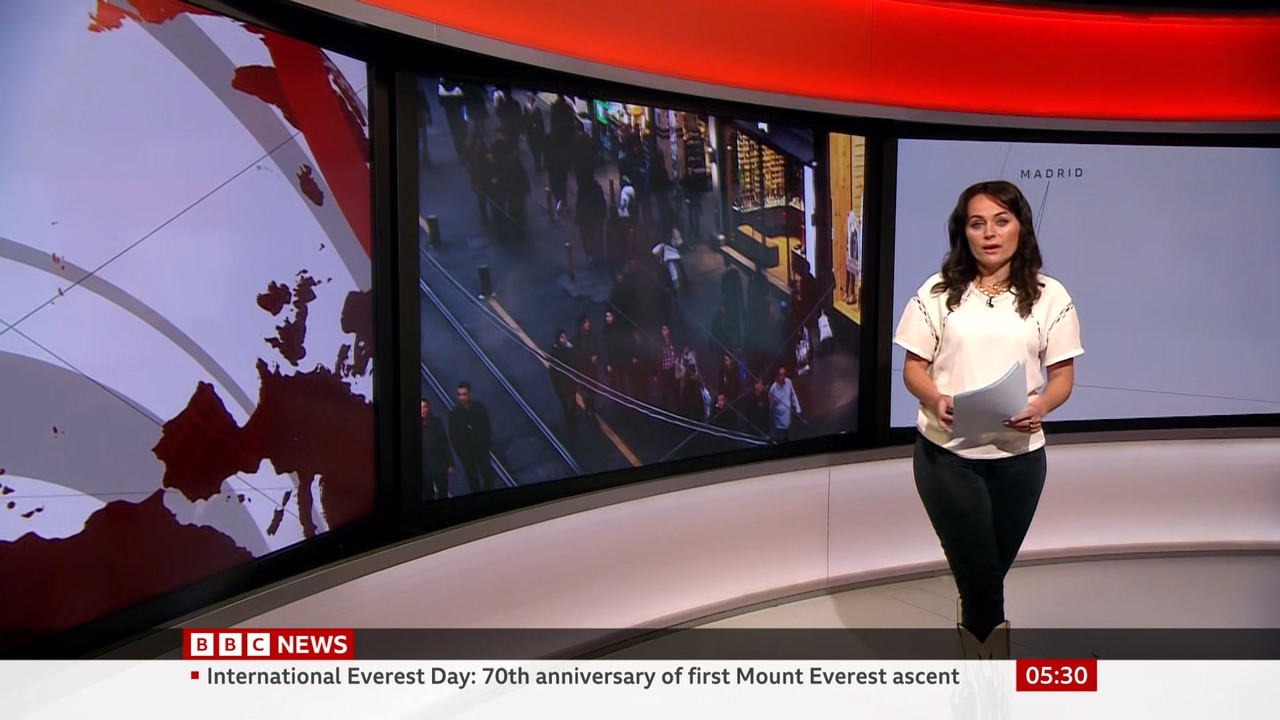 BBC News Valentine_20230529_05000600.ts_snapshot_00.32.02.775