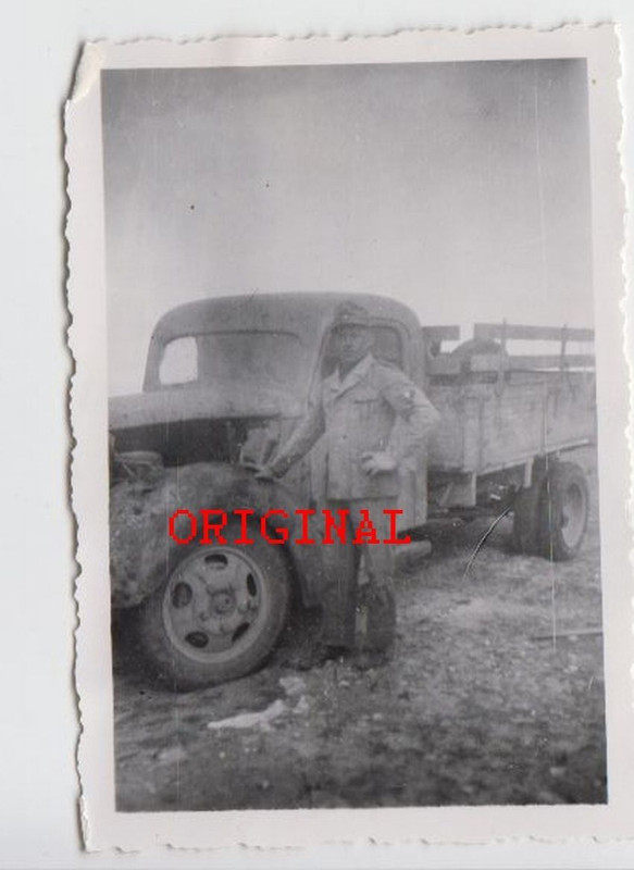 Wh-Fahrzeug Lkw Mercedes Soldat Baschlikmütze Un