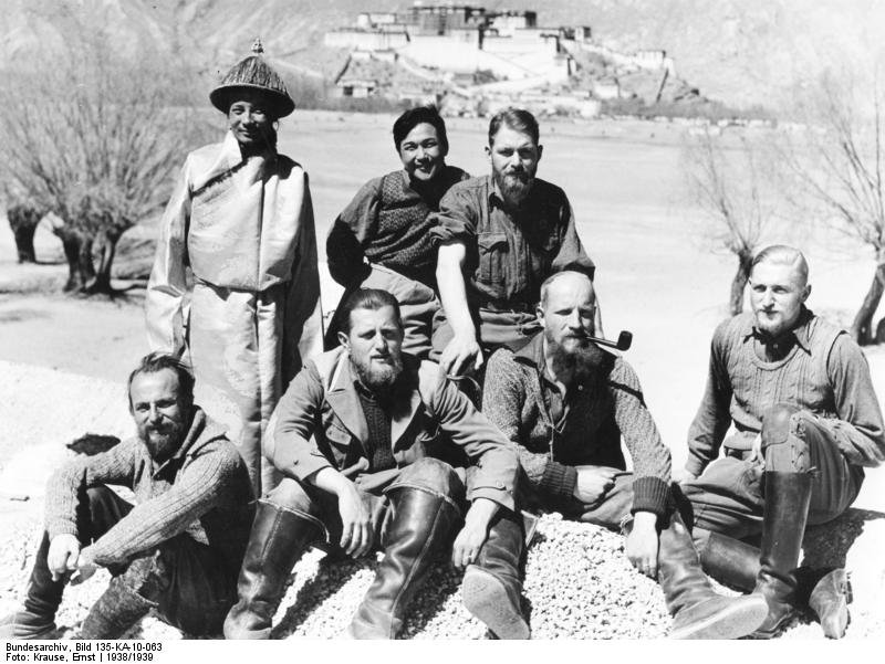 La expedición de Ernst Schäfer en Lhasa, la capital de Tíbet, en 1938