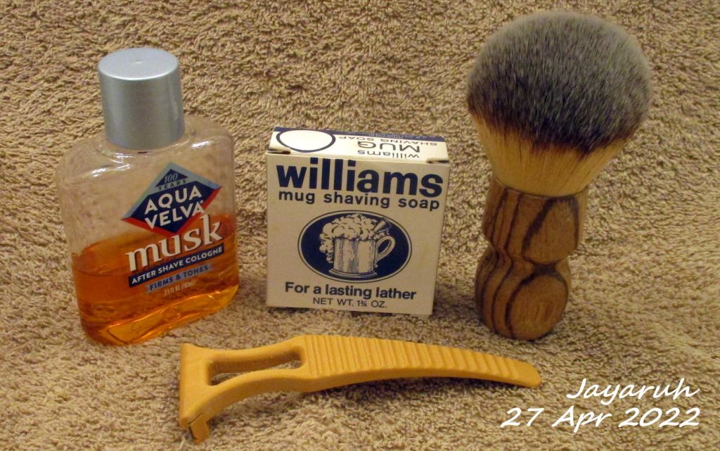 [Image: sos220427.jpg]