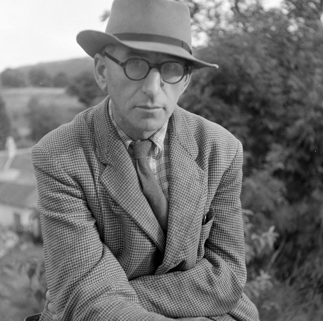 Young-Patrick-Kavanagh-width-1000