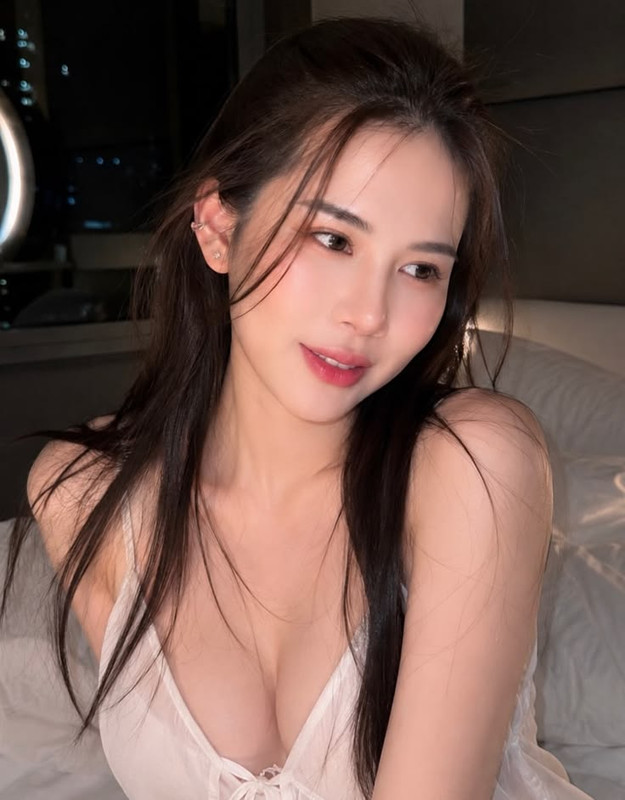 JNT77