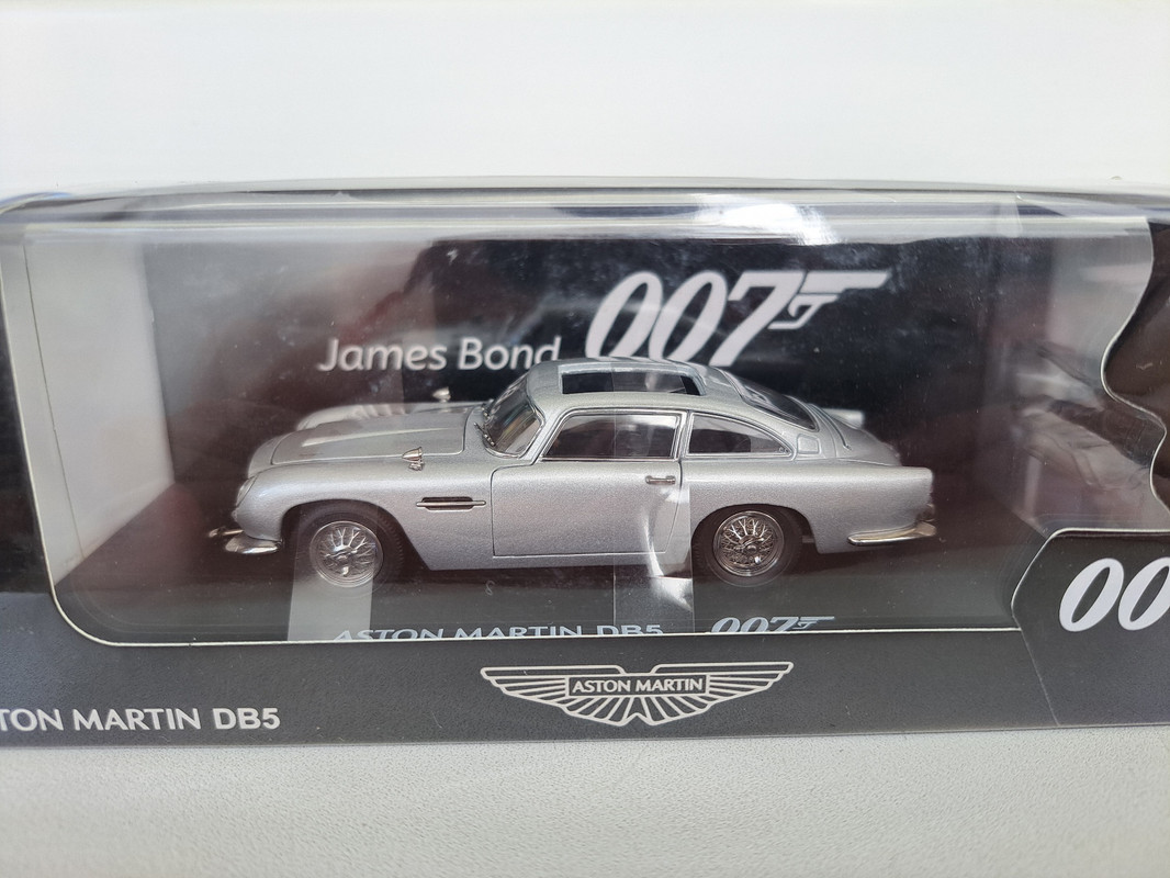 REVIEW: Aston Martin DB5 007 - Xiaoguang Model in 1:43 scale