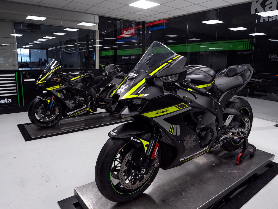 Kawasaki-ZX-10RR-Winter-Test-2024-2