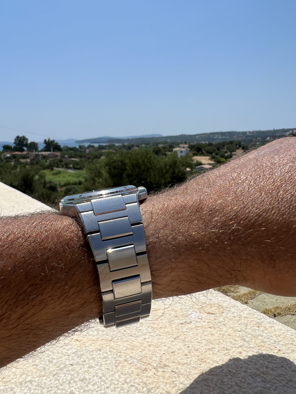 6F397AD8-71E7-4912-9913-7966F04FDFC2