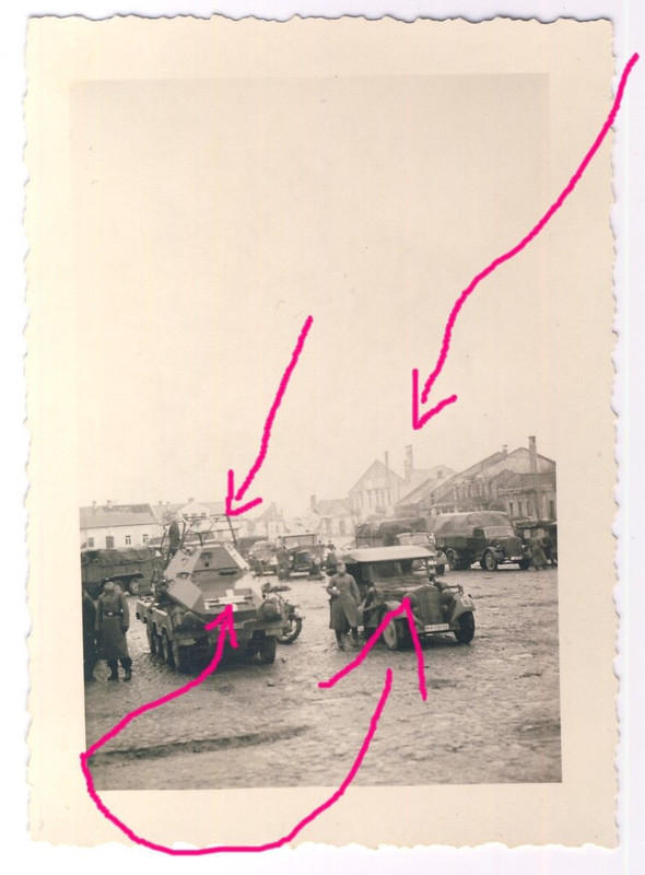 Foto 2.WK Funk-Panzer-Spähwagen   KFZ in Kozienice Polen-Feldzug