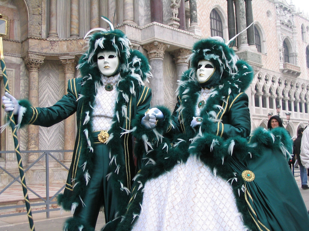 Carnevale 2023, da Venezia ad Acireale i più famosi in Italia Carnevale 2023, da Venezia ad Acireale i più famosi in Italia
