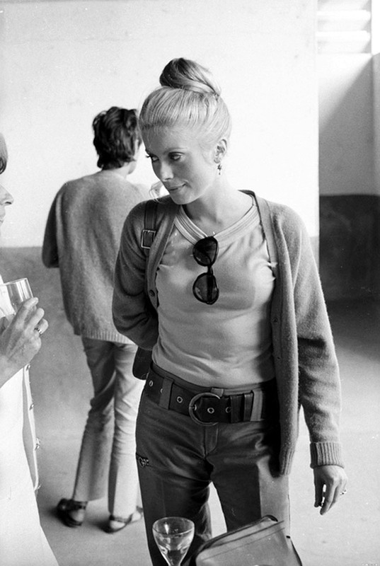 catherine_deneuve_mc44