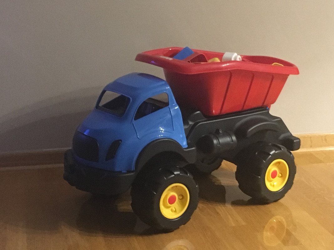 79A4B787-F6A7-40D7-9DE8-46F6CB8A70BD