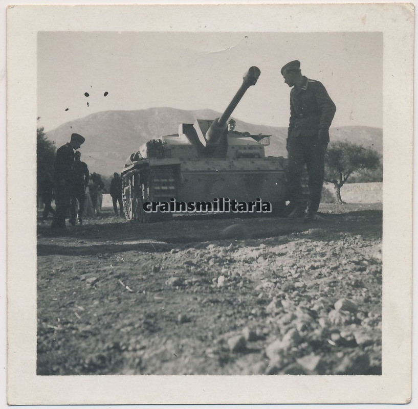 Orig. Foto StuG III Sturmgeschütz b. Panzer Nahk