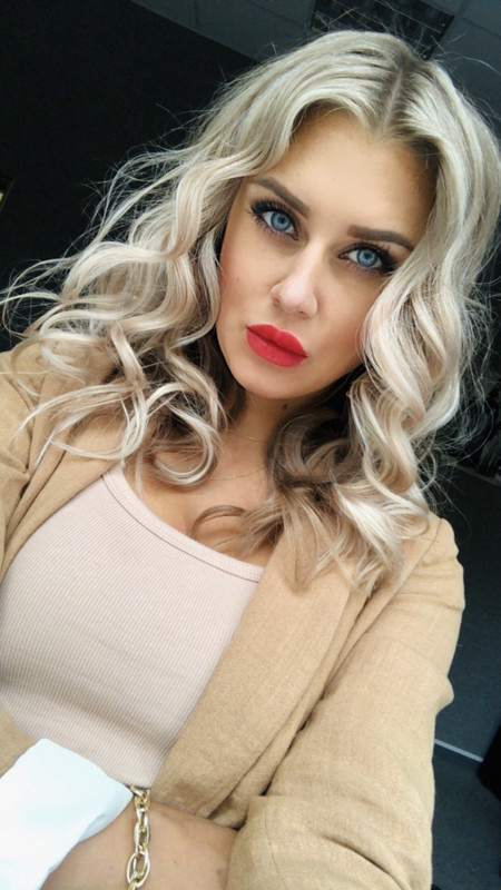 B24B5BB9-3656-466D-9819-698A6DD627F7